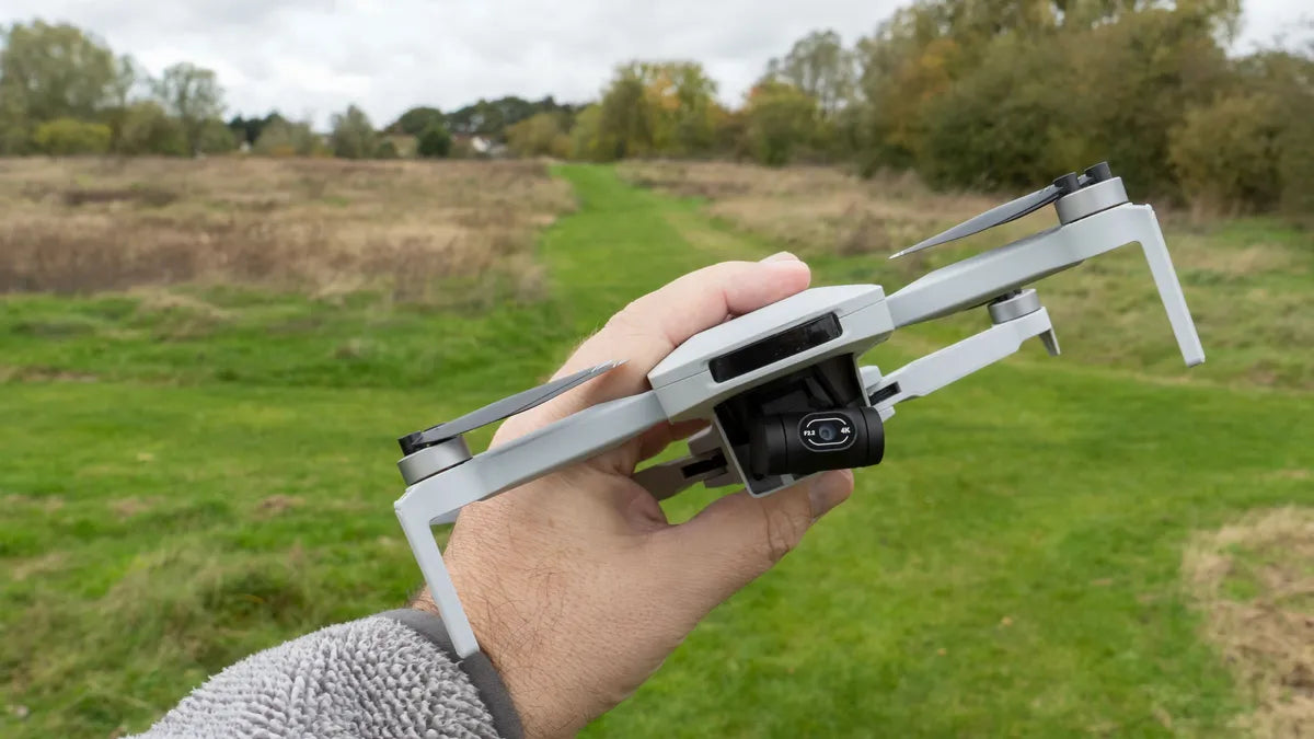 Fly in Immersion with the Potensic Atom